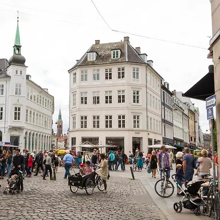 Apartment Center Center 3-bedroom At Soelvgade 84 Copenhagen